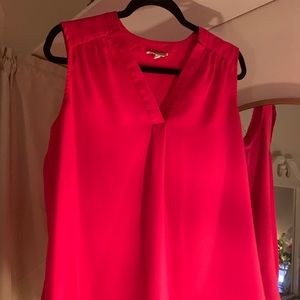 Pink V-Neck Top/// Size L
